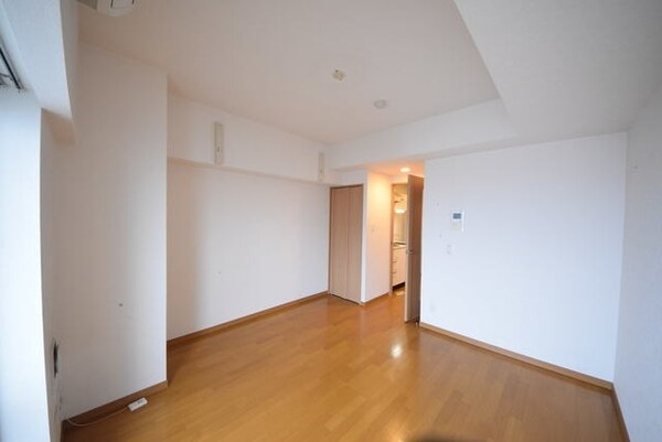 リビング・居室(8帖の洋室)