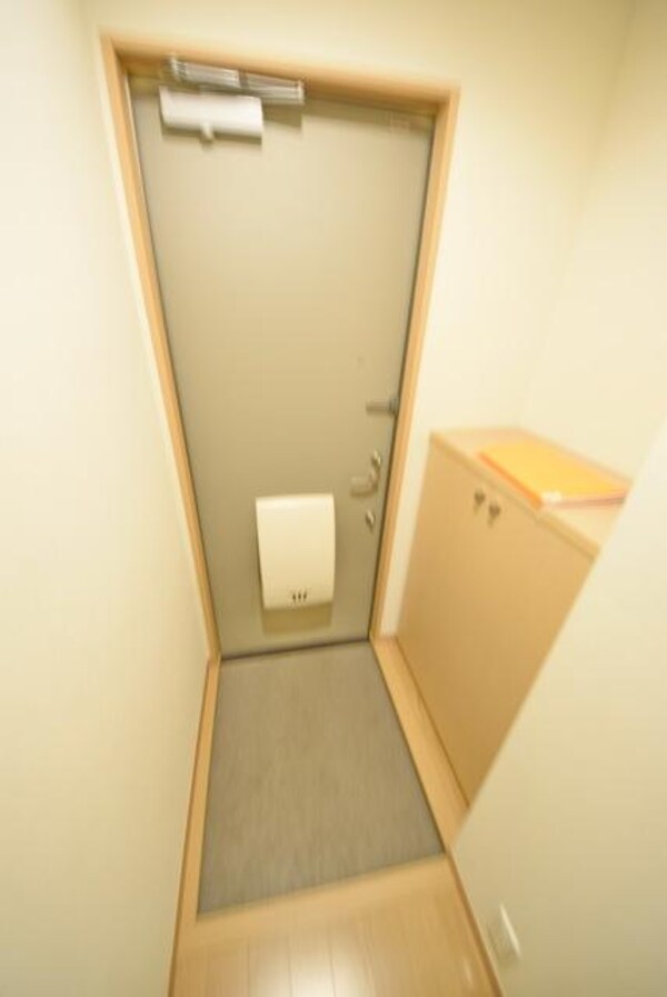 玄関(シューズボックス)