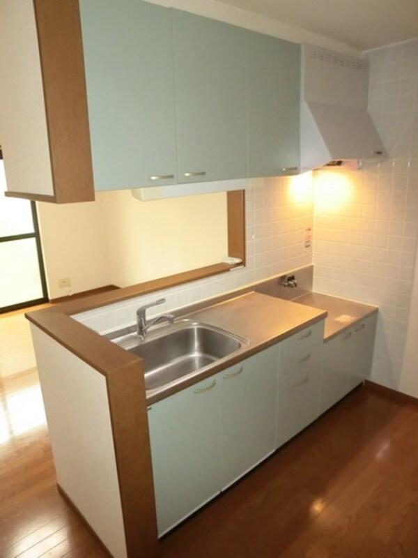 キッチン(2口コンロ設置可)