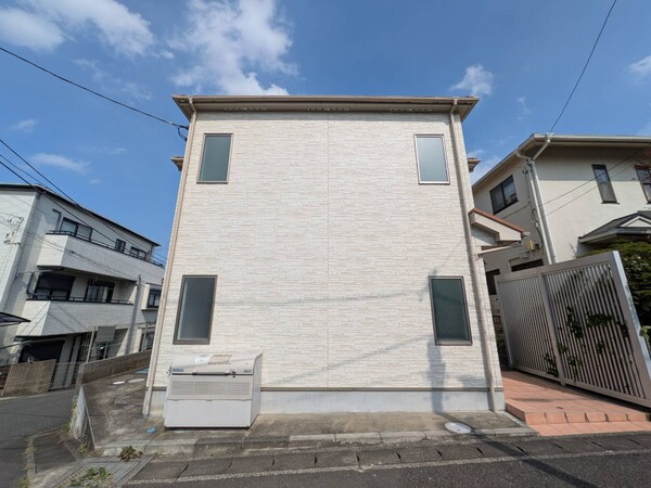 外観(高台にございます)