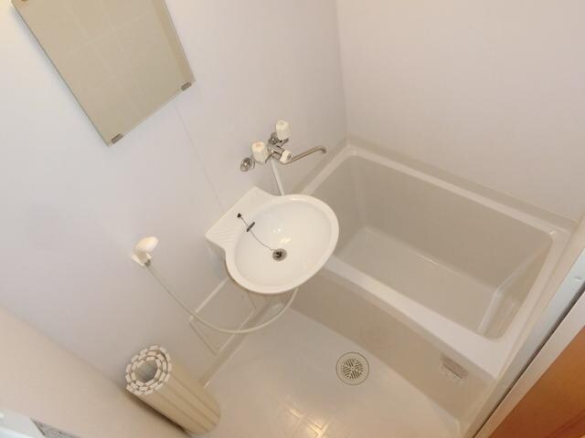物件内観写真10　(浴室)