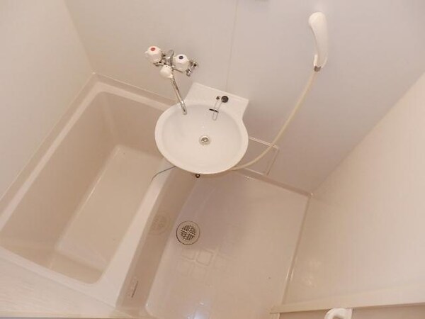 バス／シャワールーム等(浴室乾燥機付きバス)