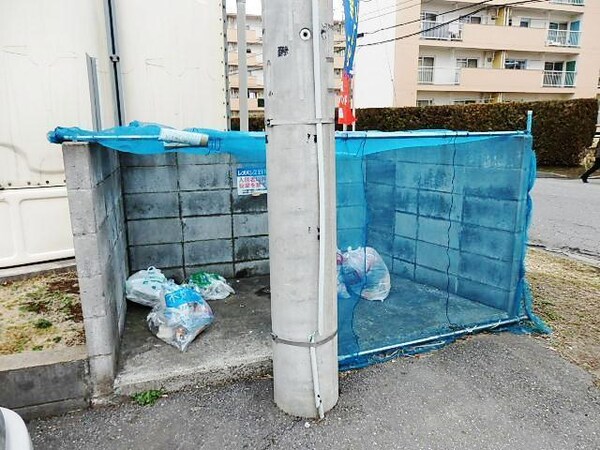 共有部分(ゴミ置場)