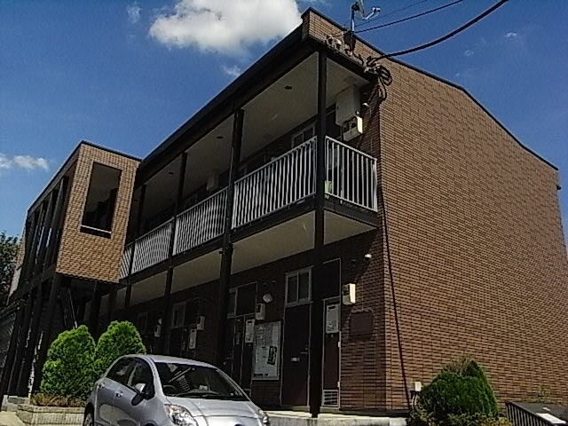 物件外観写真1　(駅徒歩１１分)