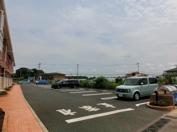 駐車場(敷地内駐車場)