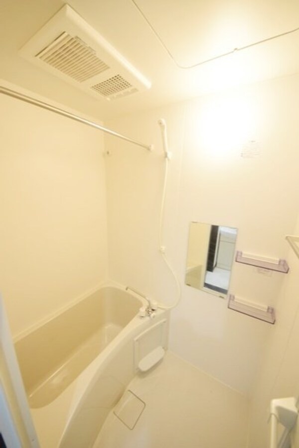 バス／シャワールーム等(バス／シャワールーム等)