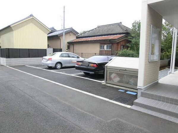 駐車場(敷地内駐車場)