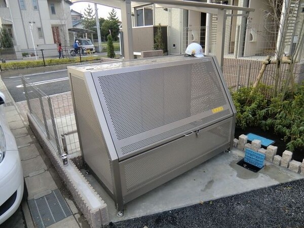 その他(敷地内ゴミ置場)