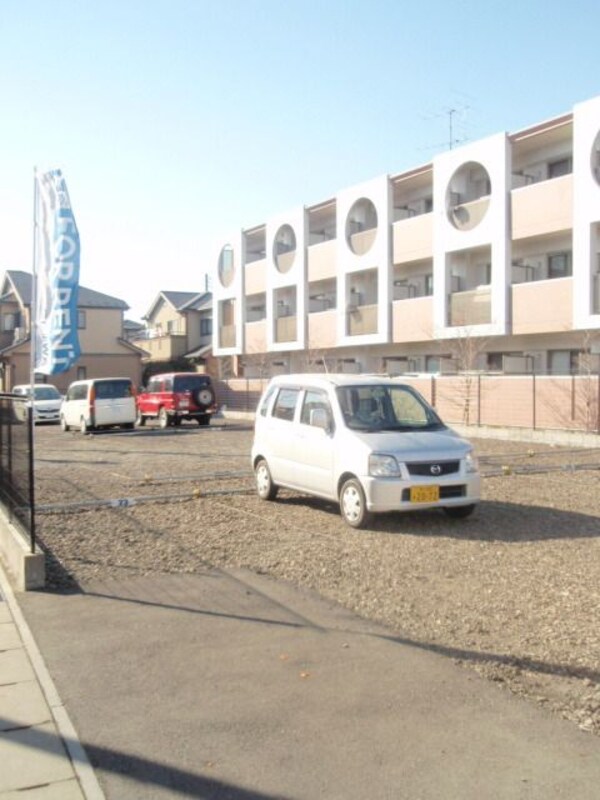 駐車場(駐車場)