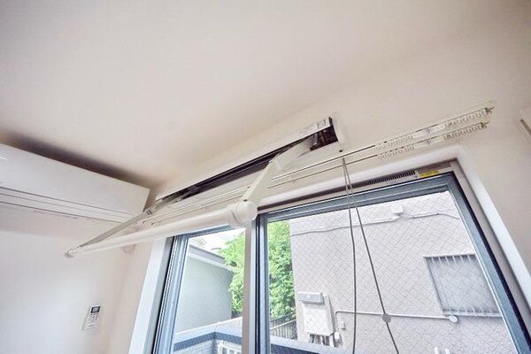 設備(室内物干し)