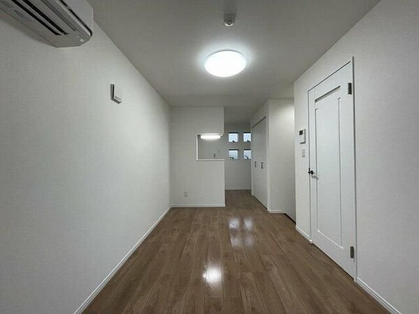 リビング・居室(※同物件※別部屋参考写真※現行優先)