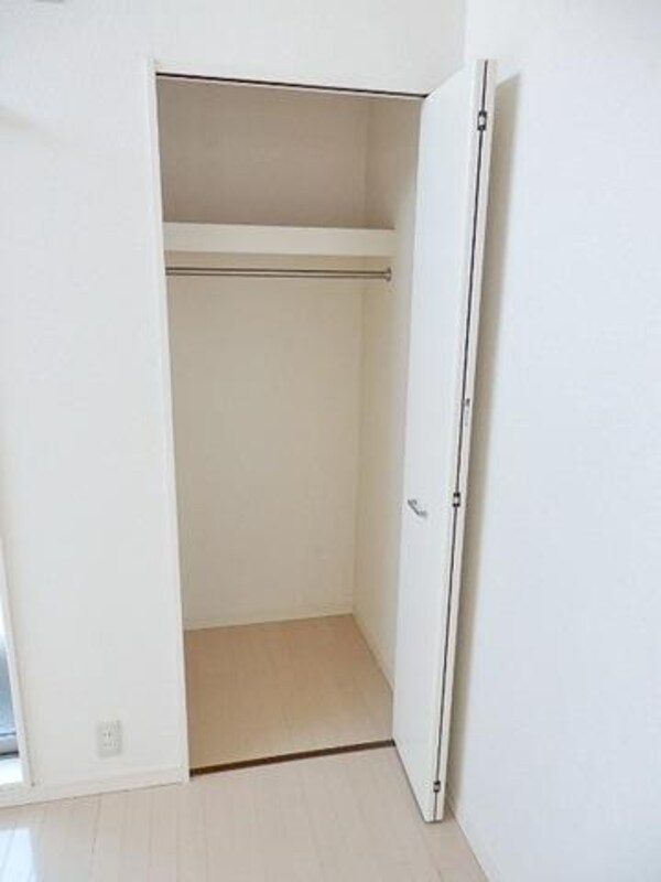 収納(クローゼット)