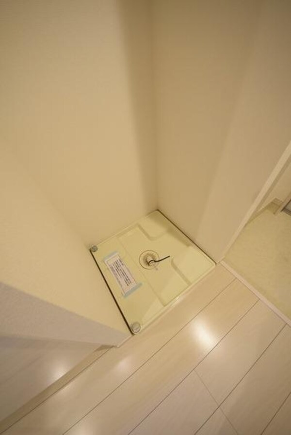 設備(室内洗濯機置場)
