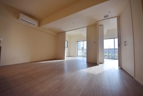 その他室内・内装(※お部屋により建具のイメージカラーが違います　現況優先)