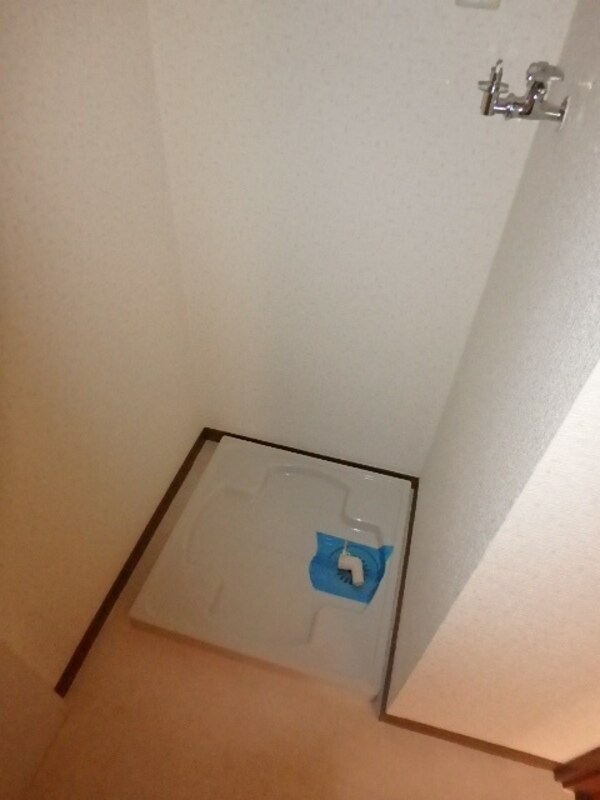 設備(室内洗濯機置き場)
