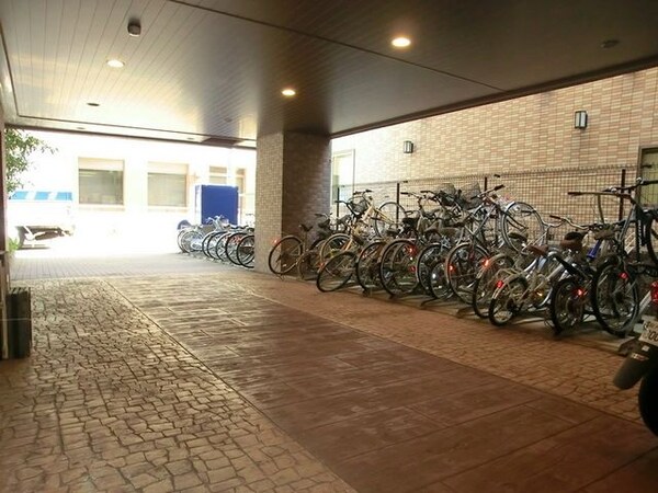 共有部分(自転車置場)