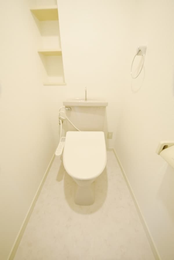 トイレ(※同建物　同タイプ間取り設備施工例　現況優先)