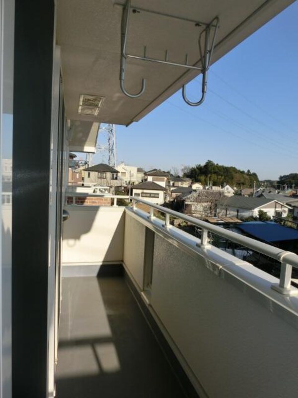 バルコニー(※別号室参考写真です)