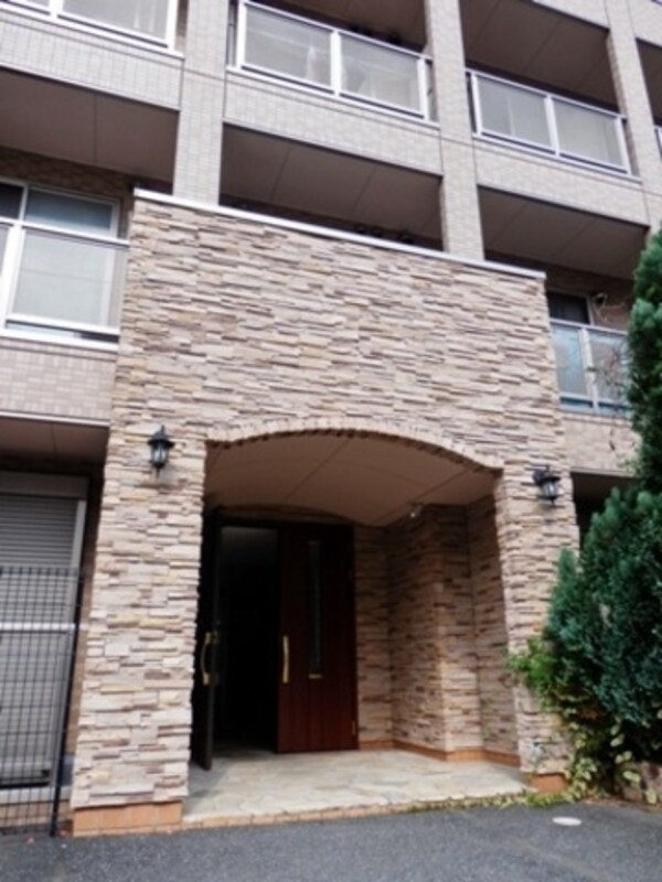 エントランス(エントランス)