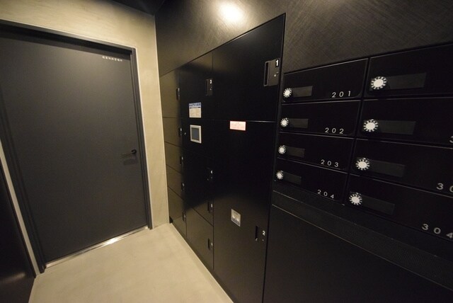 物件内観写真23　(宅配BOXあり)