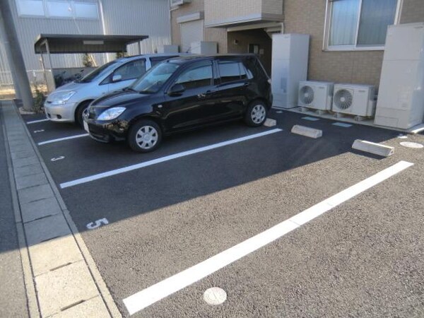 駐車場(敷地内駐車場)