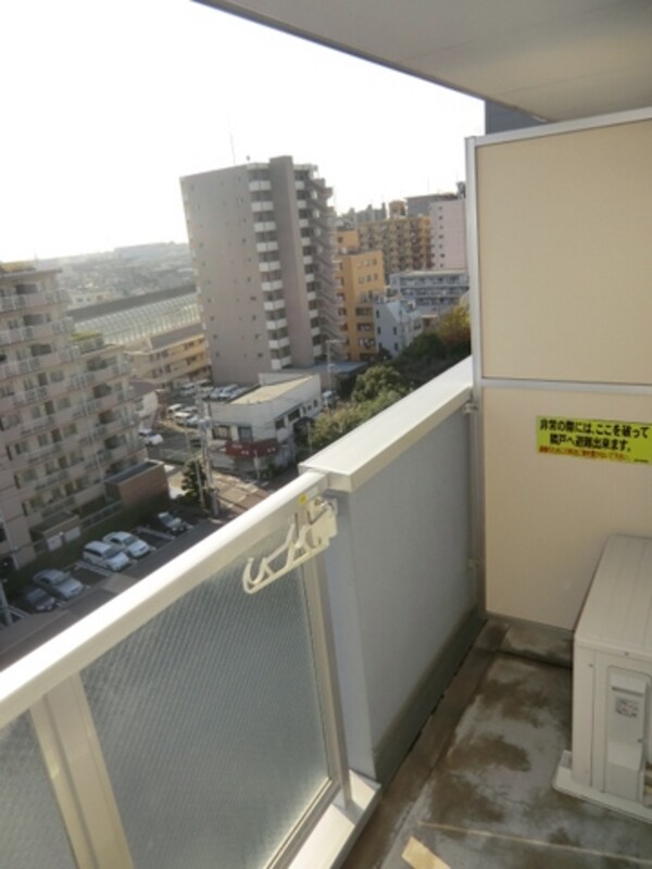設備(明るいバルコニーです)