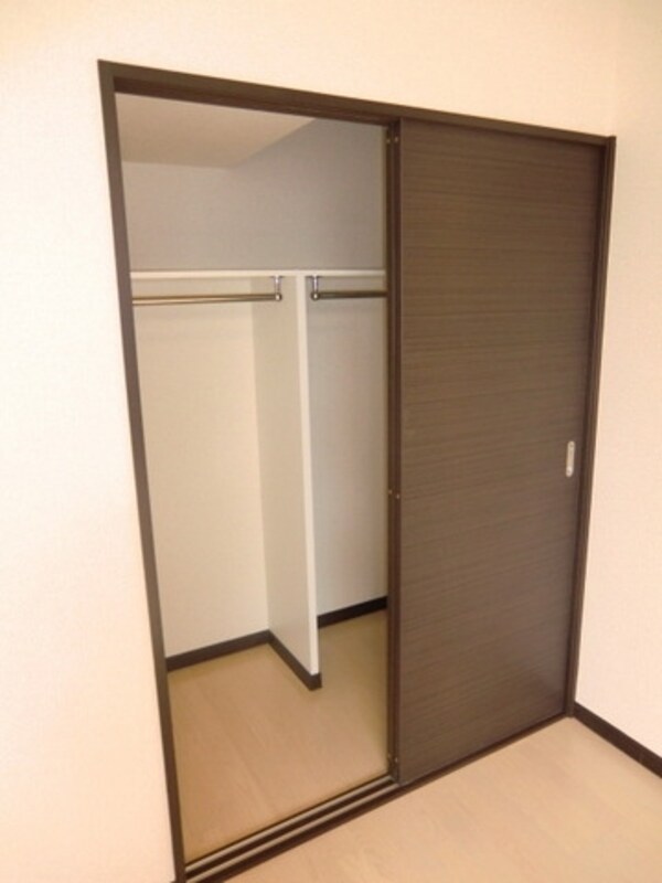 収納(たっぷりのクローゼットが魅力です)