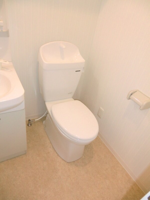 トイレ(清潔感のあるトイレ)