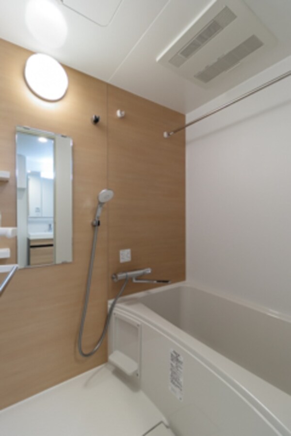 バス／シャワールーム等(※写真は同タイプ住戸です。)