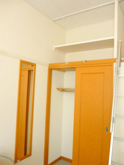 物件内観写真13　(クローゼット)