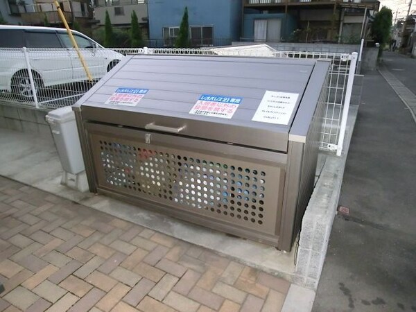 共有部分(ゴミ置場)