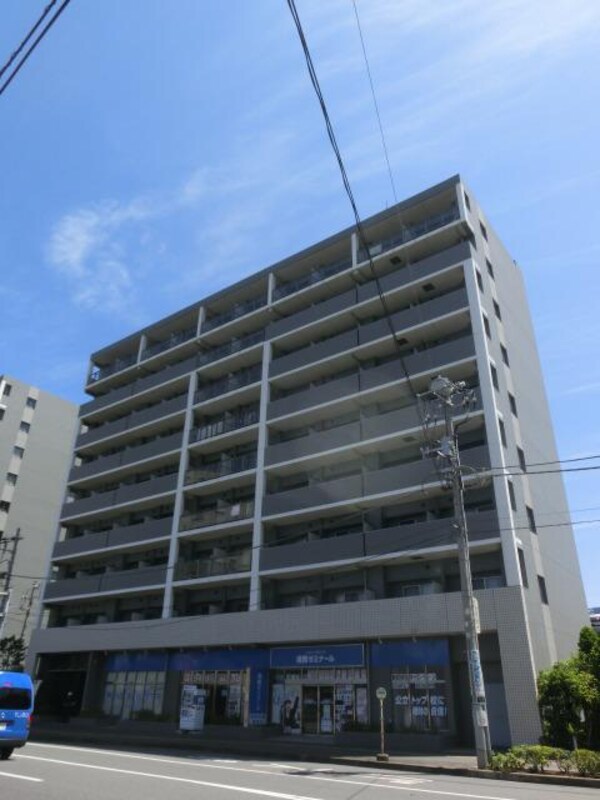 外観(外壁タイル張りのマンション)