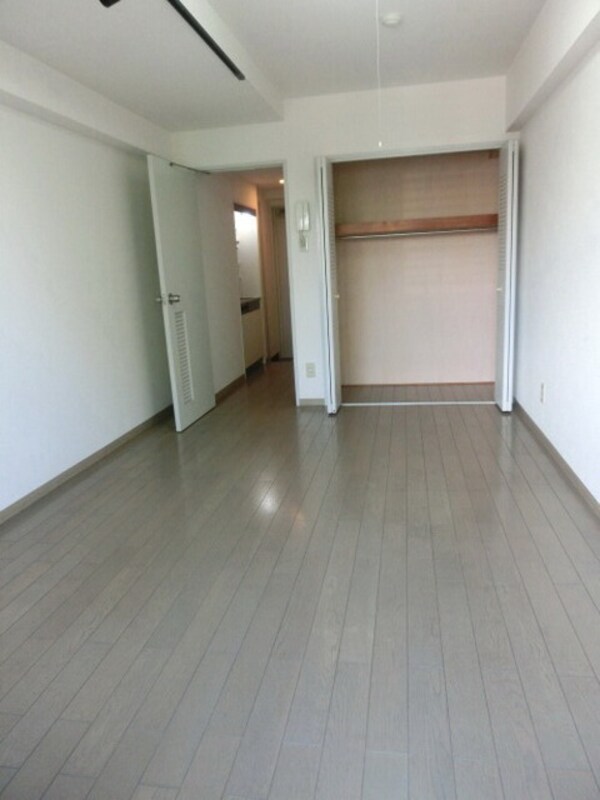 その他室内・内装(ゆったりとしたお部屋でくつろげますね)