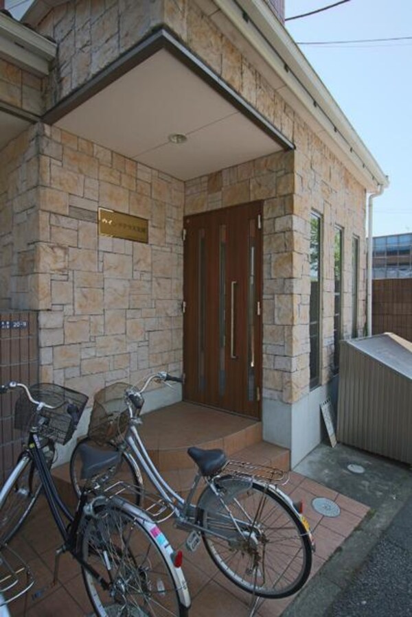 エントランス(エントランス)