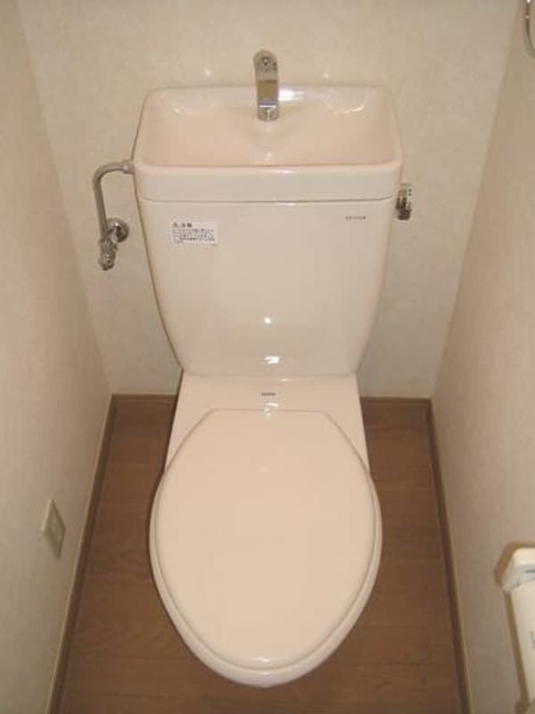 トイレ(トイレ)
