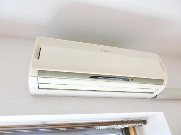 設備(エアコン完備)