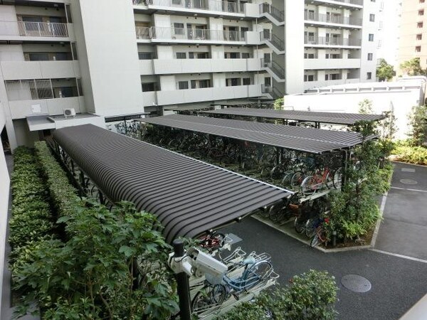 共有部分(大型駐輪場)