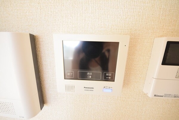セキュリティ(来訪者の分かる安心のＴＶモニターホン)