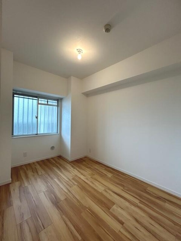 その他室内・内装(重厚感のある外貨)