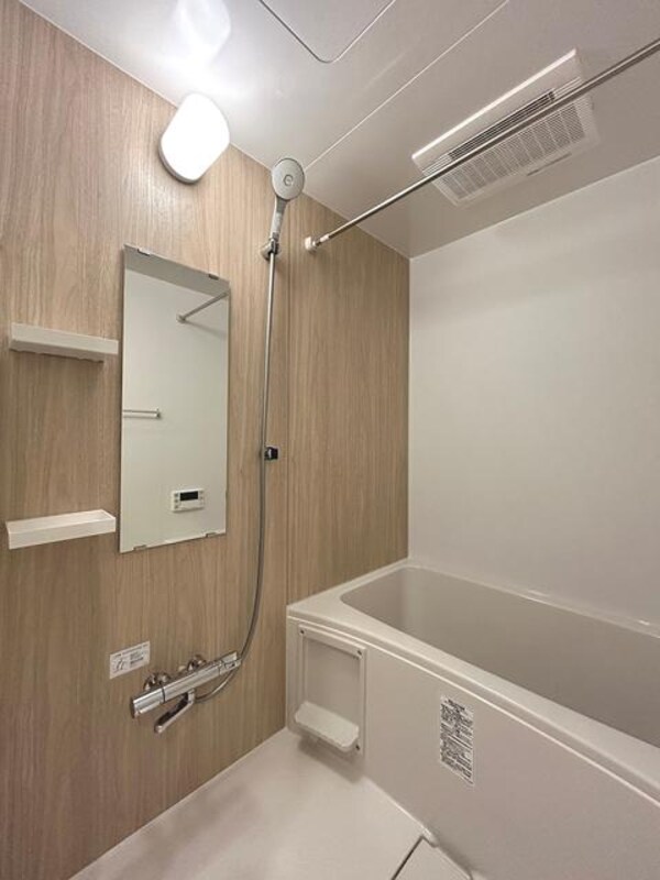 バス／シャワールーム等(きれいに管理されたエントランス)