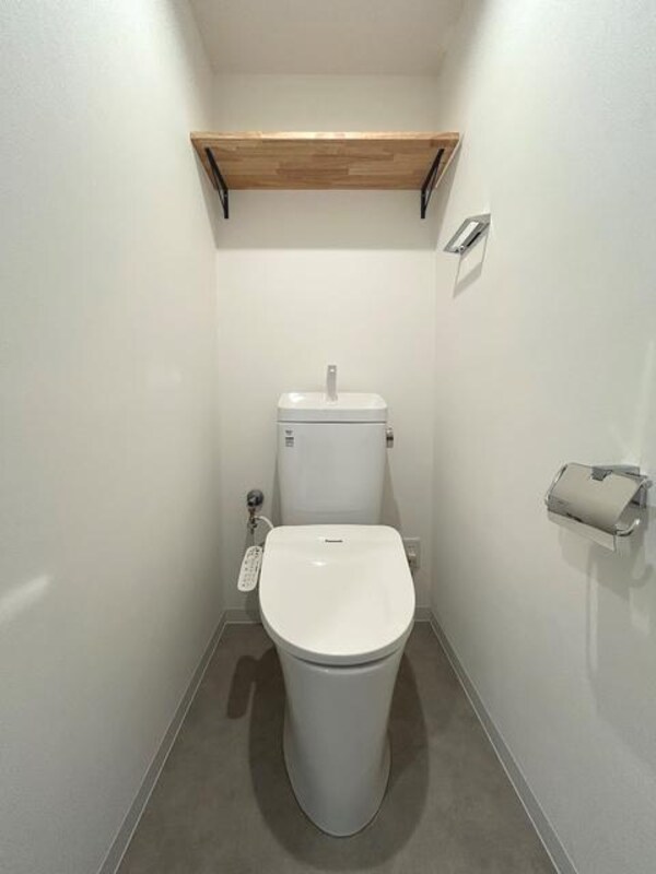トイレ(エレベータ完備)