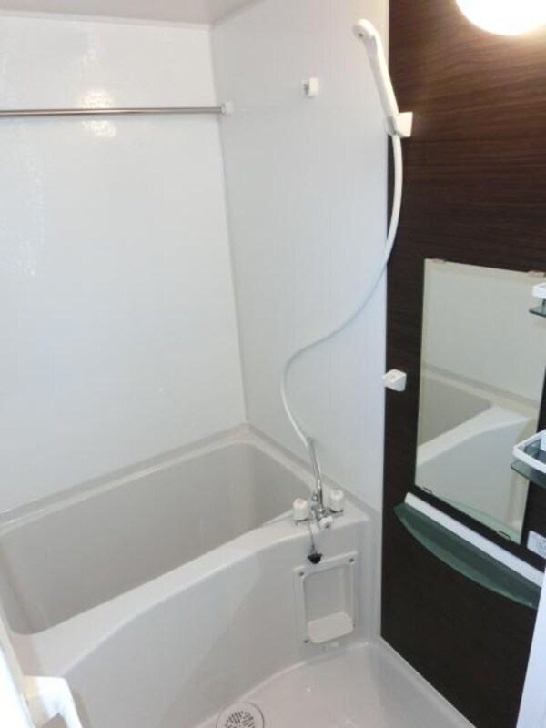 バス／シャワールーム等(きれいな浴室)