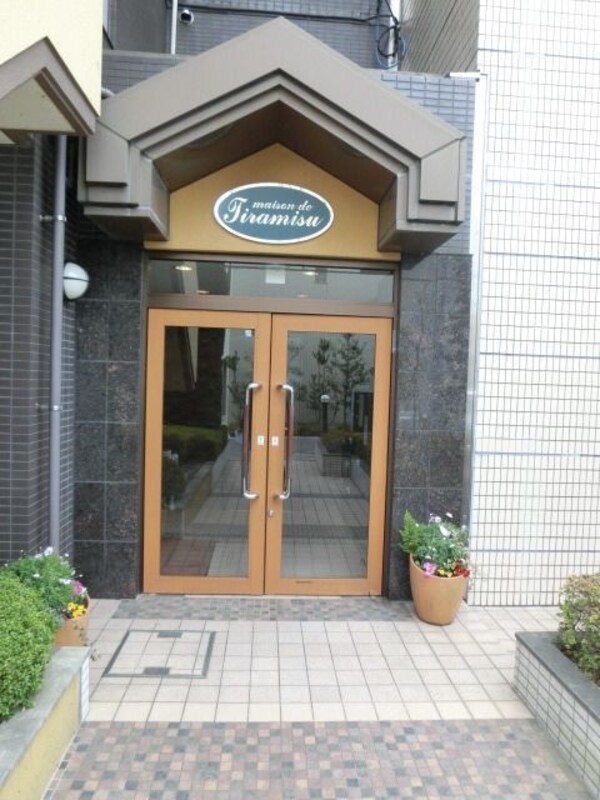 エントランス(エントランス)