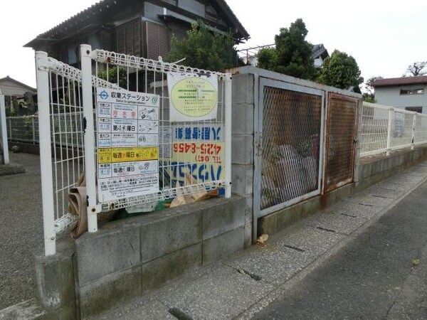 共有部分(入居者共用のゴミステーション)