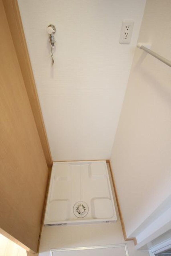 設備(室内洗濯機置き場)