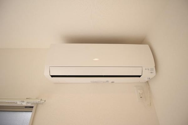 設備(エアコン完備)