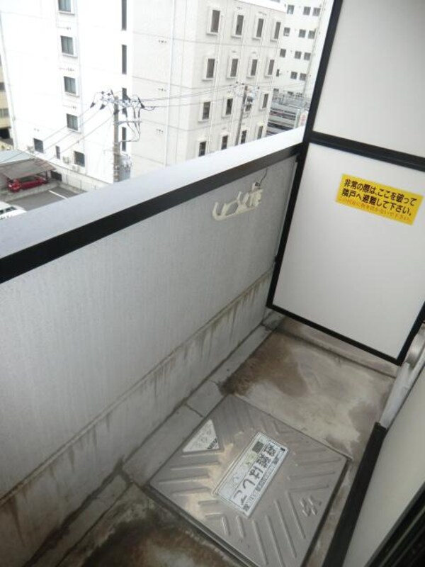 設備(広々としたバルコニーです)