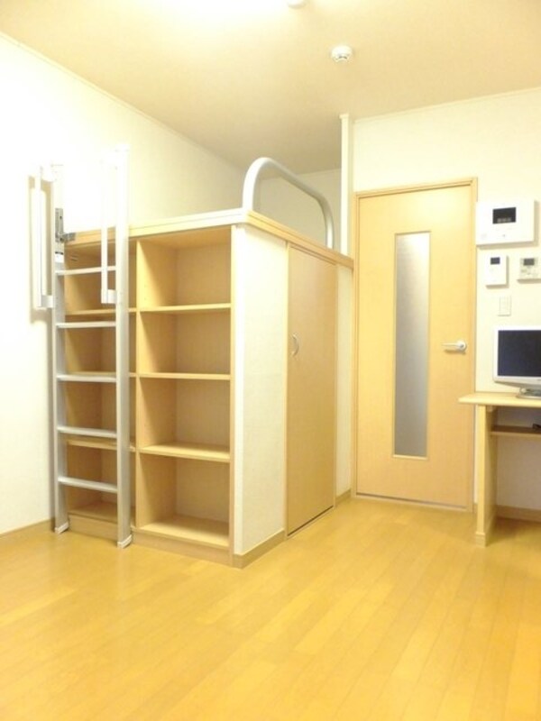 リビング・居室(お部屋探しはタウンハウジング稲毛店へ)