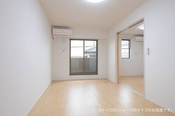 リビング・居室(現地待ち合わせ歓迎♪お問合せはタウンハウジングまで！)