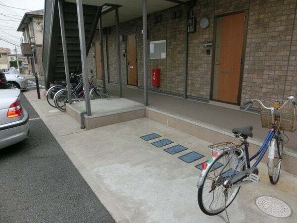 共有部分(自転車置き場)